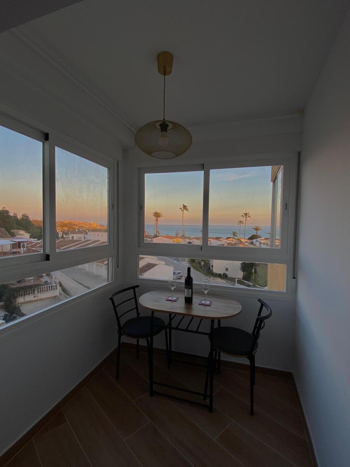 말라가 Sea View La Cala 아파트 외부 사진